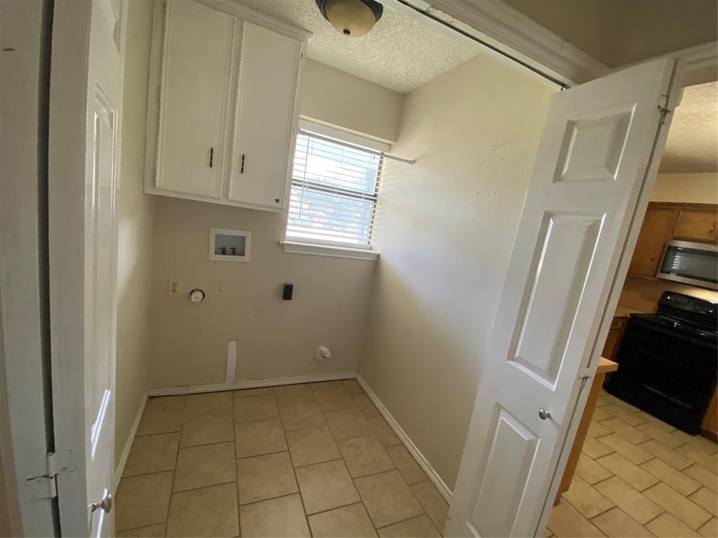 508 Cortes Street Property Photo 18
