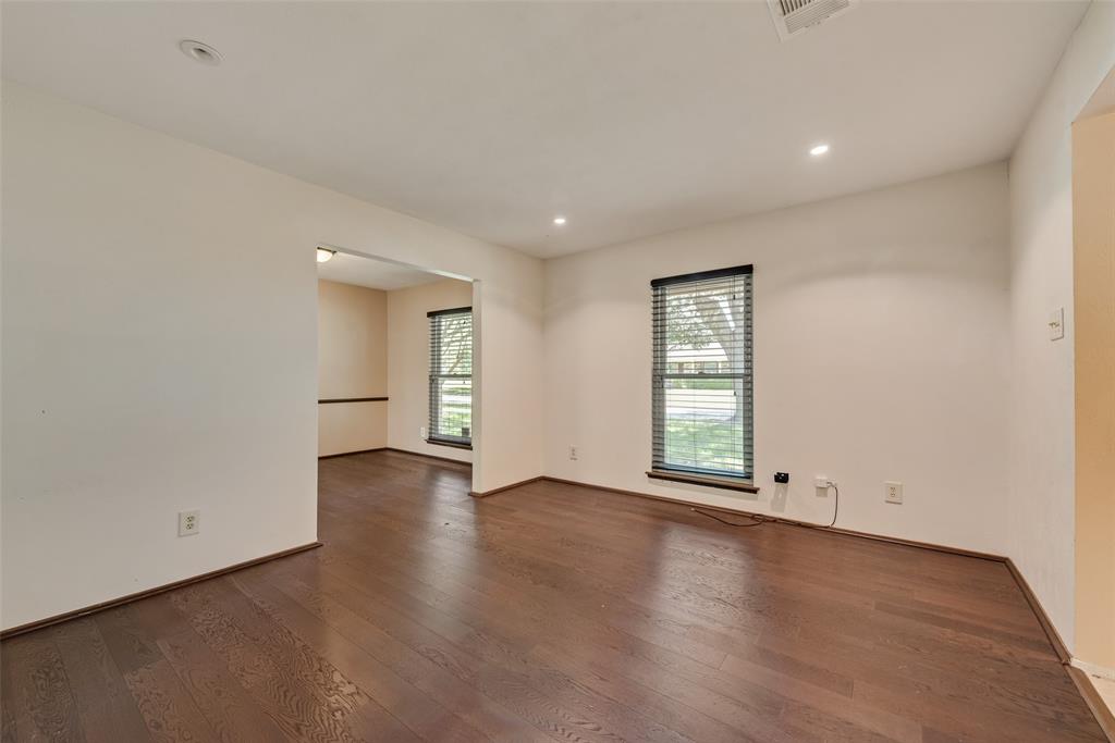 8515 Baumgarten Drive Property Photo 12