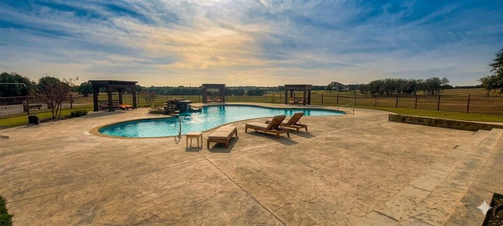 7301 Canterburg Drive Property Photo 7