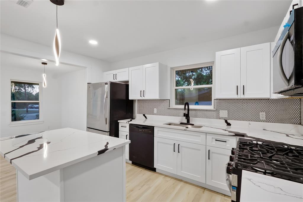 835 Glen Arbor Drive Property Photo 15