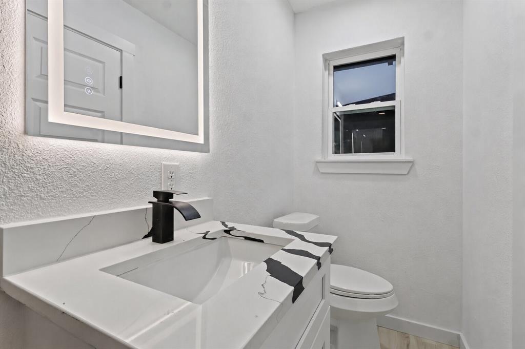 835 Glen Arbor Drive Property Photo 27