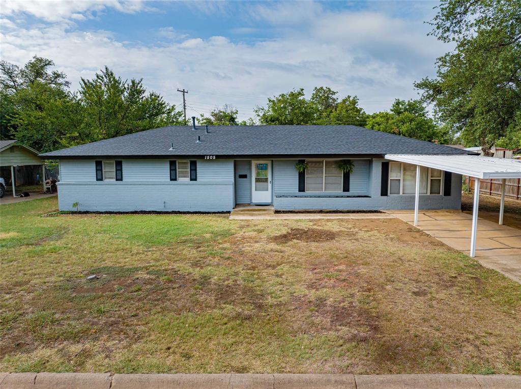 1505 Westridge Circle Property Photo 1