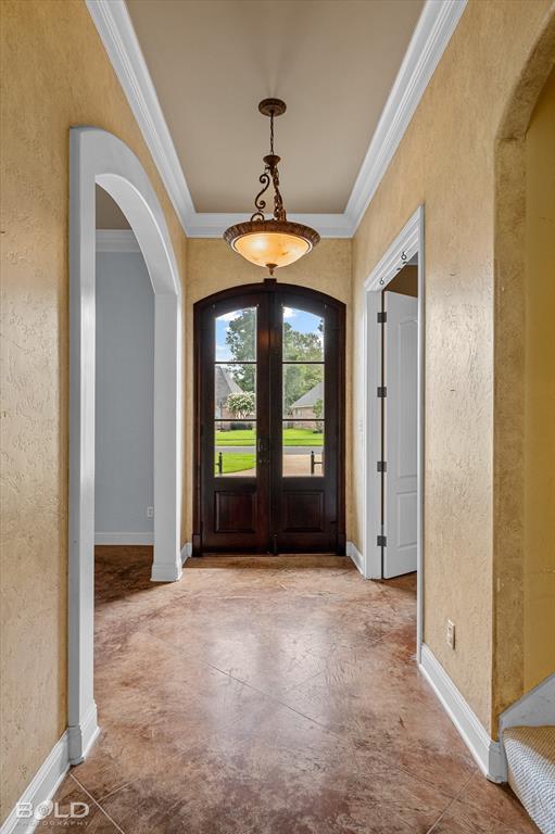 375 St. Charles Boulevard Property Photo 8