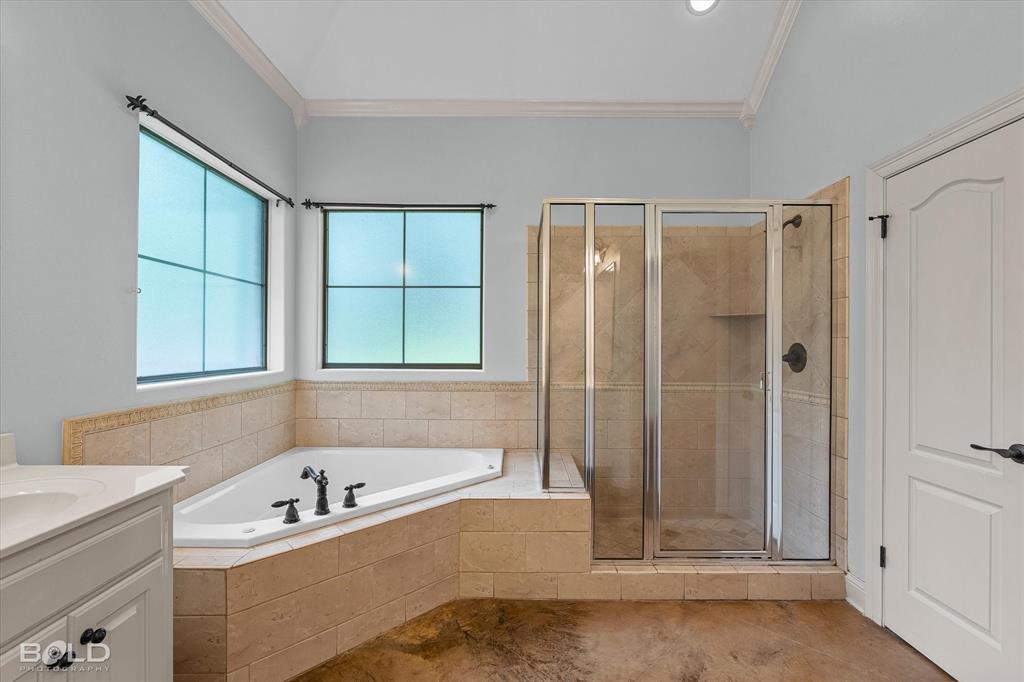 375 St. Charles Boulevard Property Photo 25