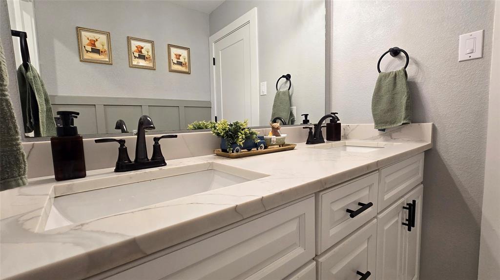 1320 Oak Valley Property Photo 12
