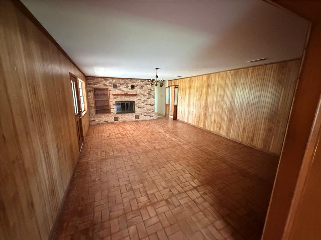 1402 Circle Drive Property Photo 6