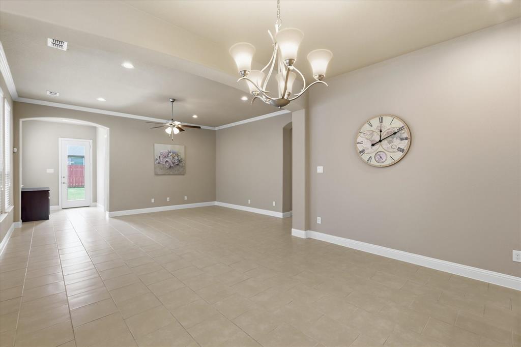 4332 Old Grove Way Property Photo 10