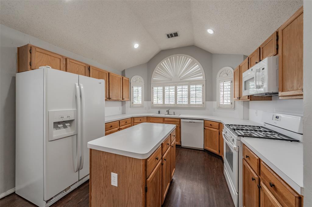 4809 Buckskin Drive Property Photo 7