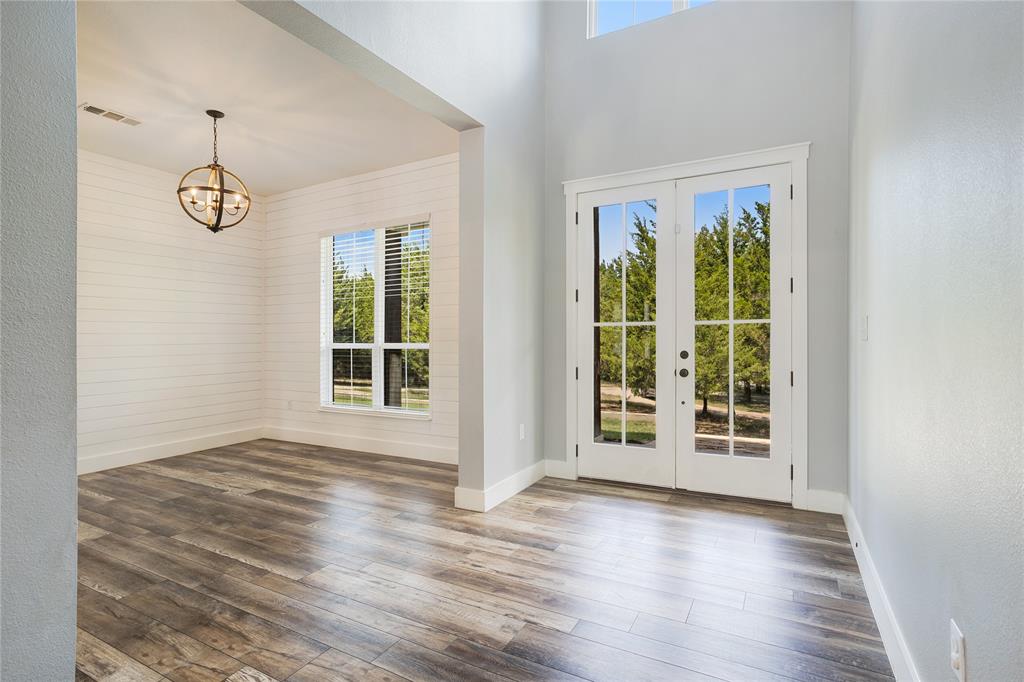 303 Cates Road Property Photo 13