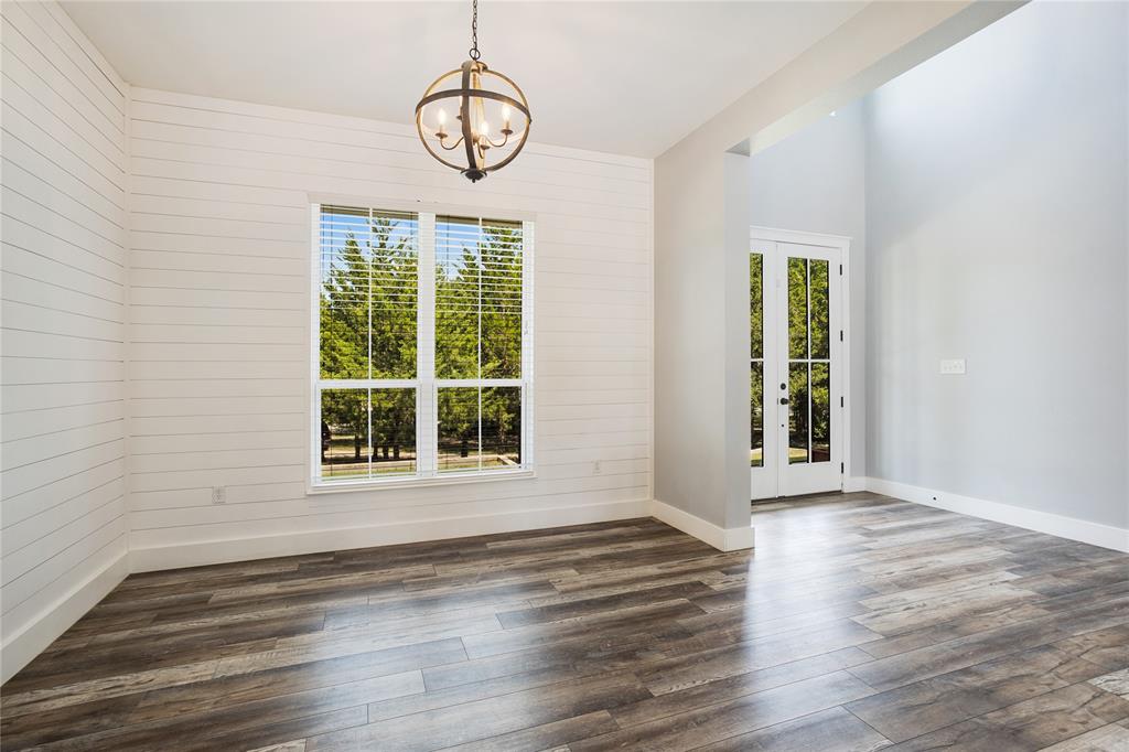 303 Cates Road Property Photo 17