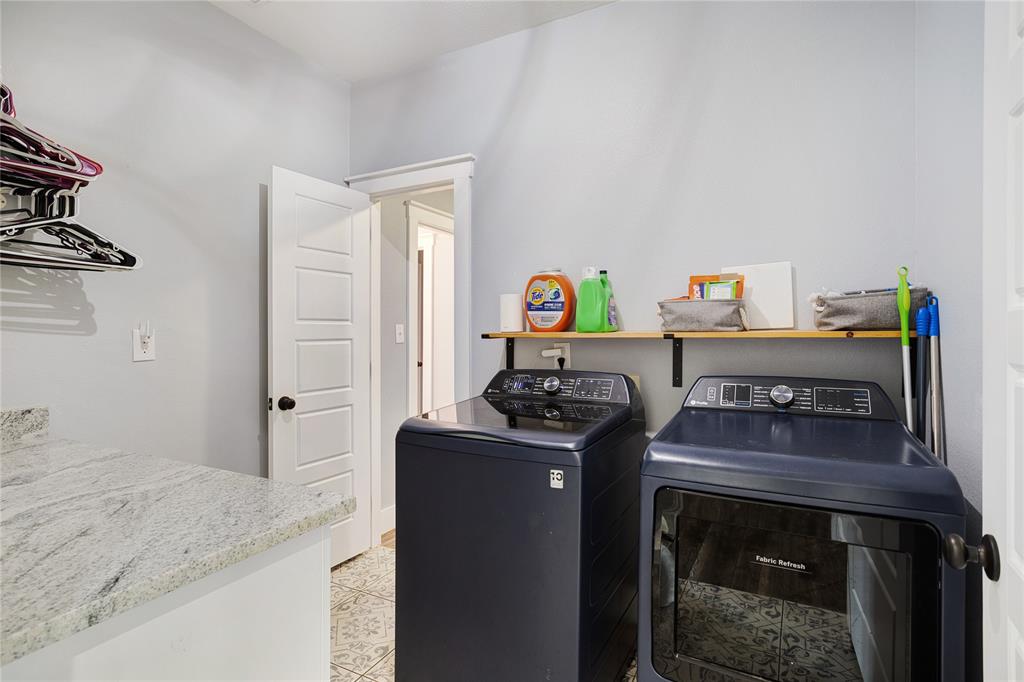 303 Cates Road Property Photo 25