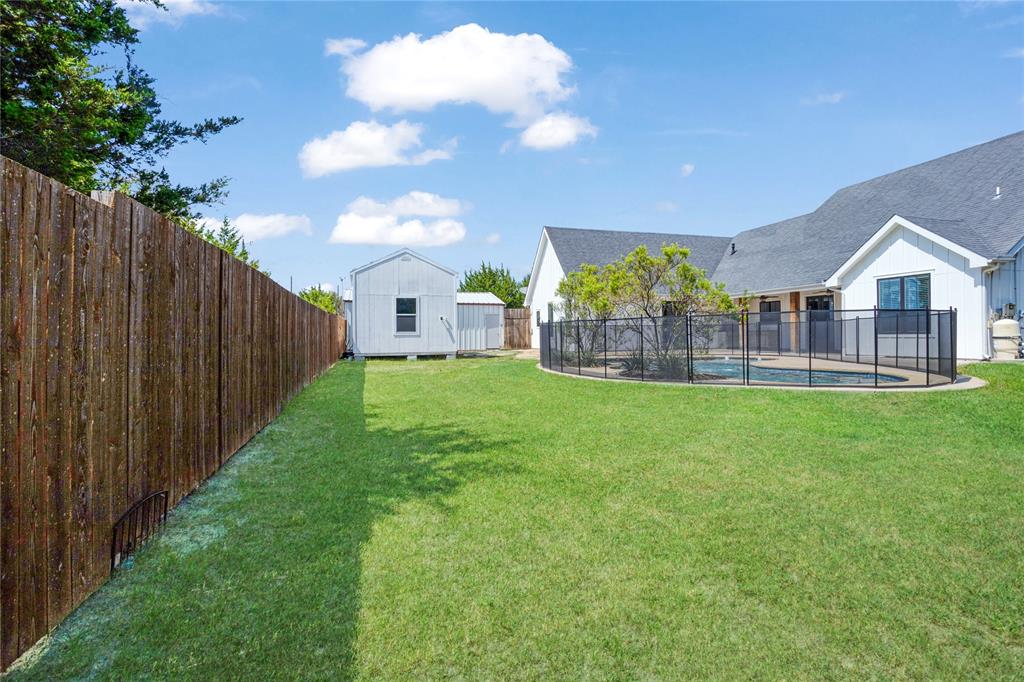 303 Cates Road Property Photo 34