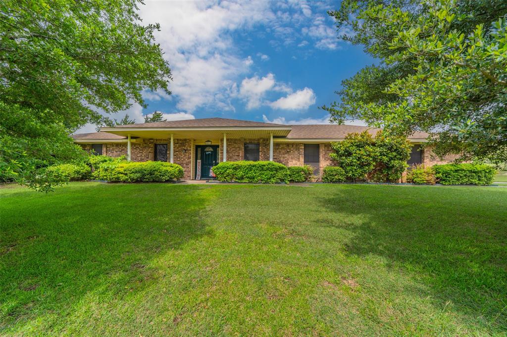 5011 Springbrook Drive Property Photo 1