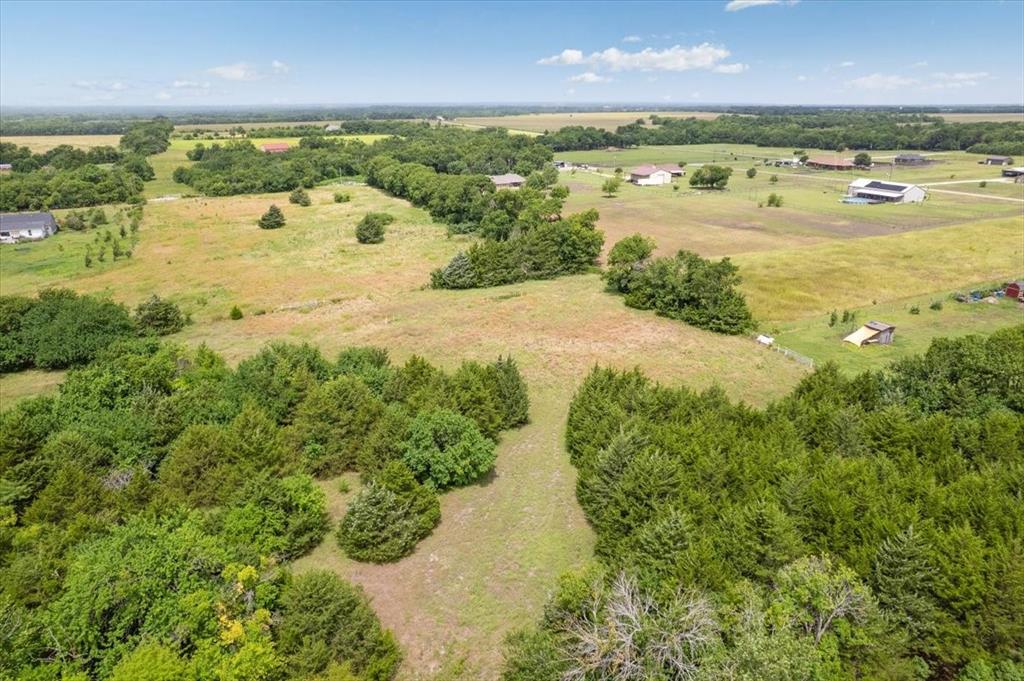 10843 E Line Road Property Photo 11
