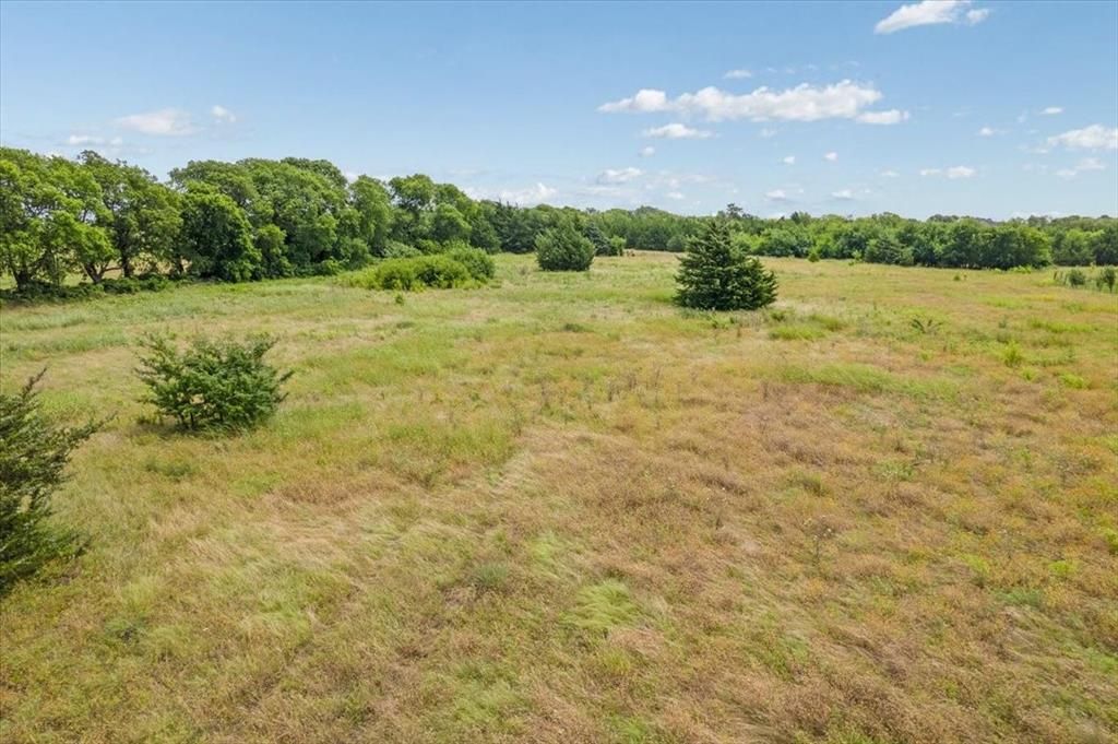 10843 E Line Road Property Photo 18