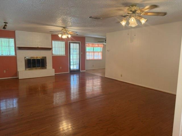 4504 Delwood Drive Property Photo 7