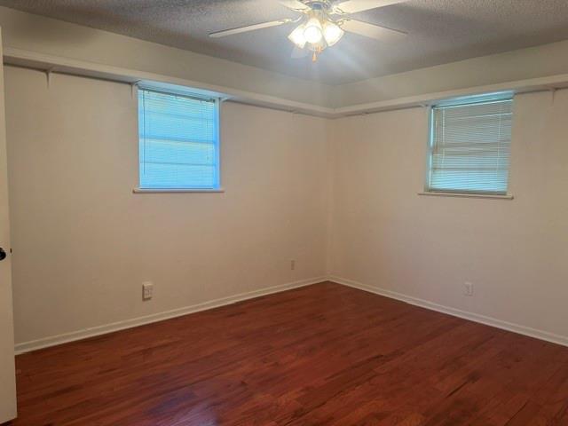 4504 Delwood Drive Property Photo 20