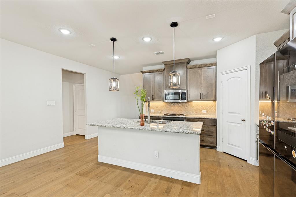 5805 Pensby Drive Property Photo 8