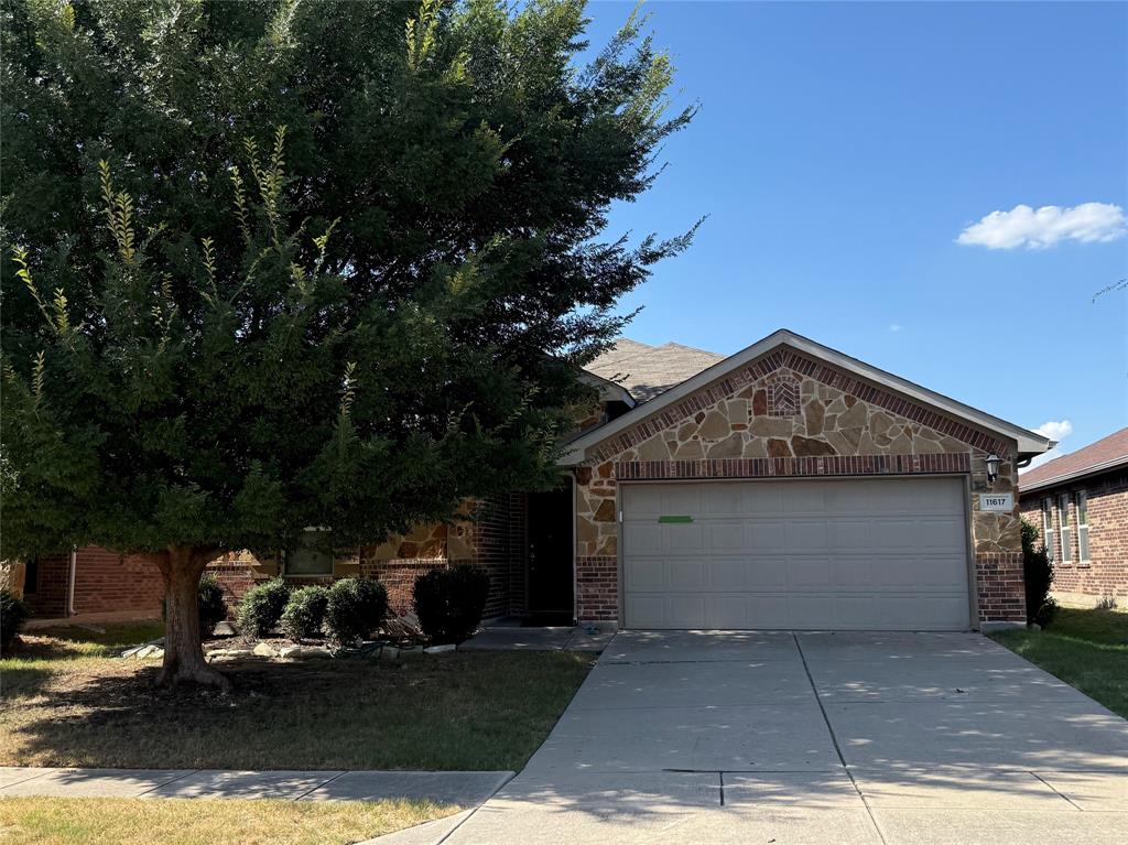 11617 Summer Springs Drive Property Photo 1