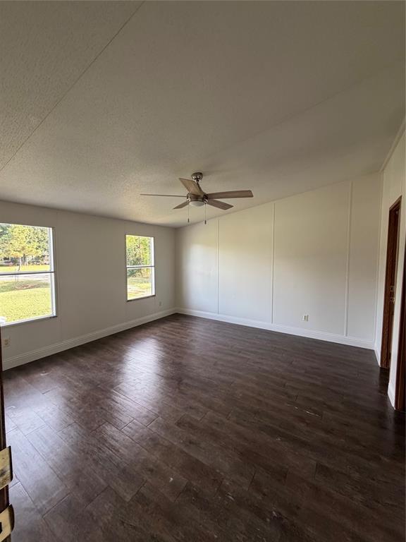 2517 Willow Oak Lane Property Photo 4