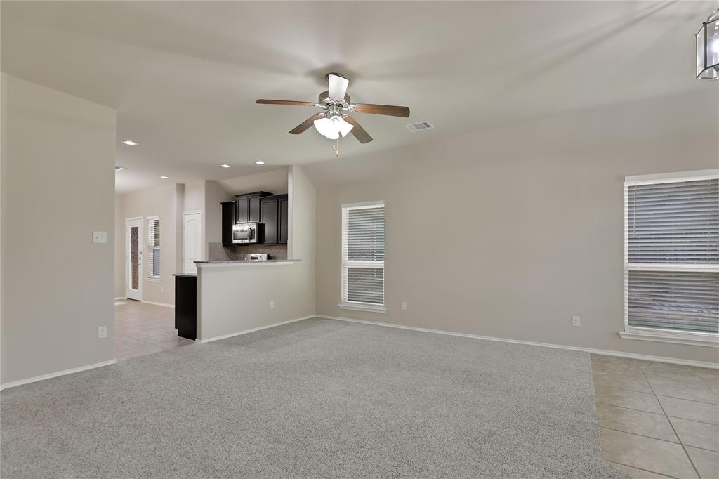 300 Black Bear Drive Property Photo 5
