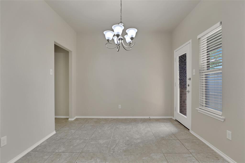 300 Black Bear Drive Property Photo 11