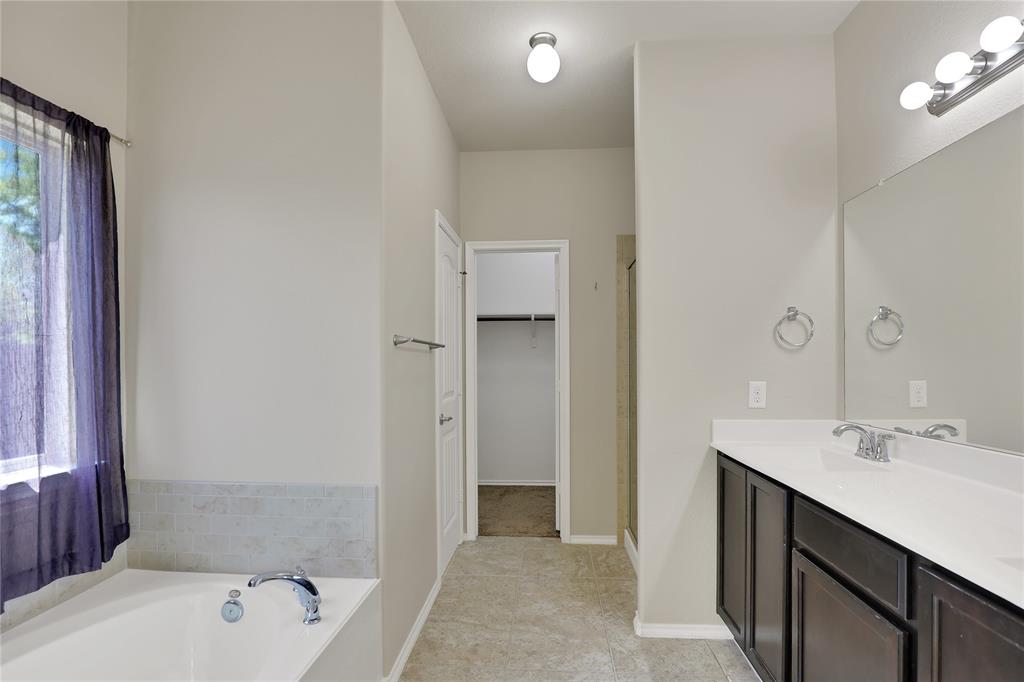 300 Black Bear Drive Property Photo 14