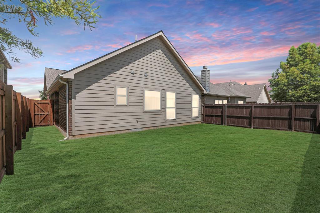 300 Black Bear Drive Property Photo 25