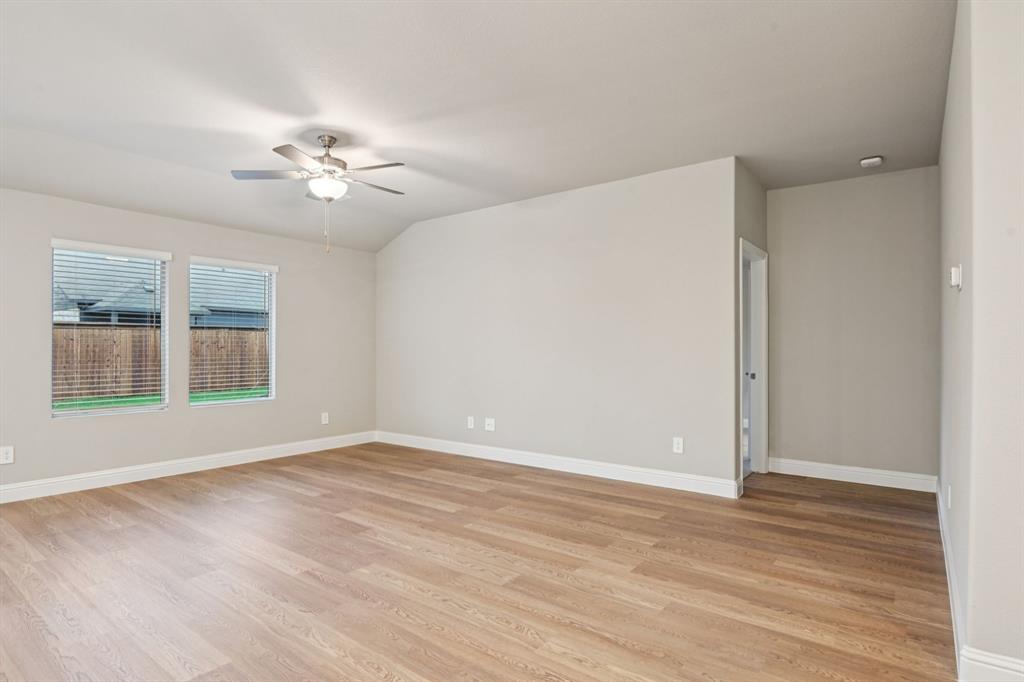 3403 Richmond Drive Property Photo 11
