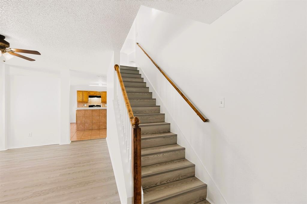 9073 Stillwater Trail Property Photo 4