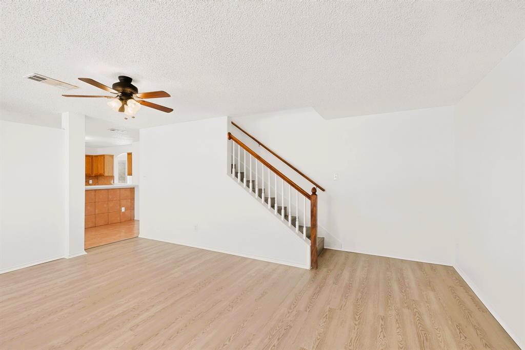 9073 Stillwater Trail Property Photo 11