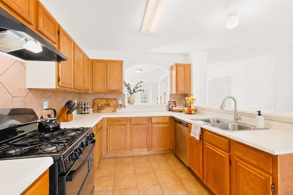 9073 Stillwater Trail Property Photo 15