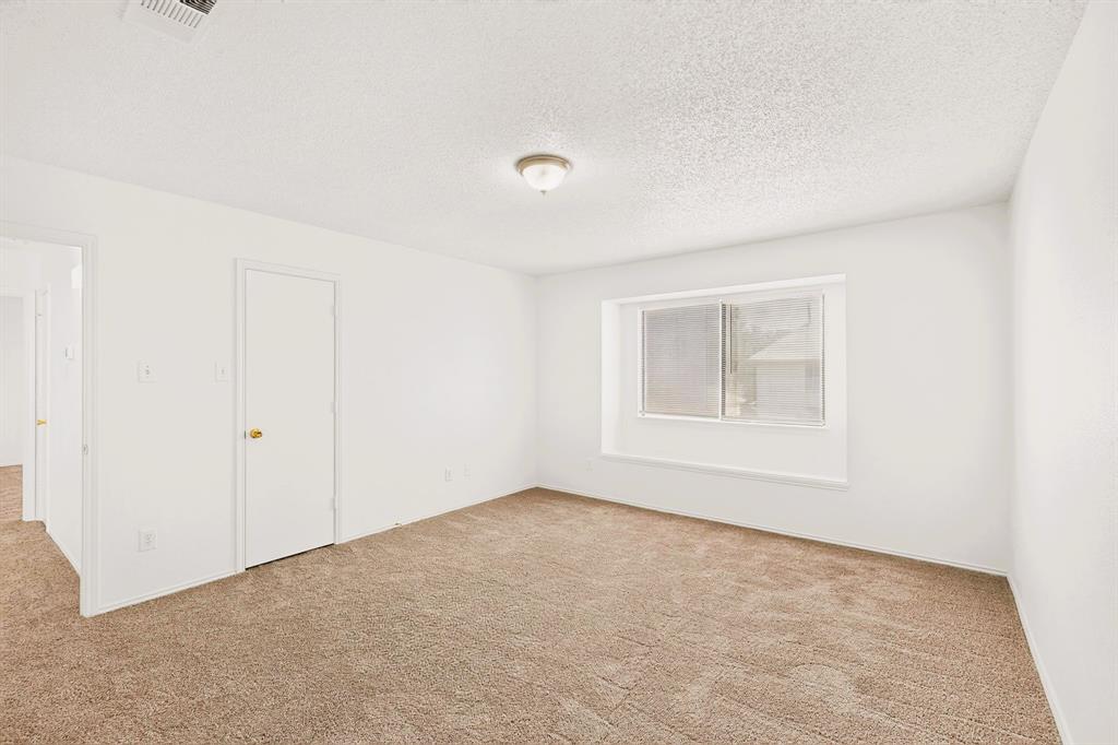 9073 Stillwater Trail Property Photo 27