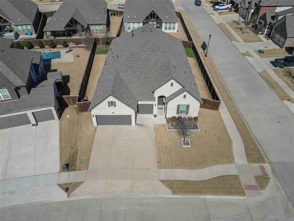 1700 Hamlet Drive Property Photo 2