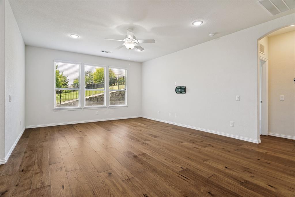 211 Copper Canyon Drive Property Photo 7