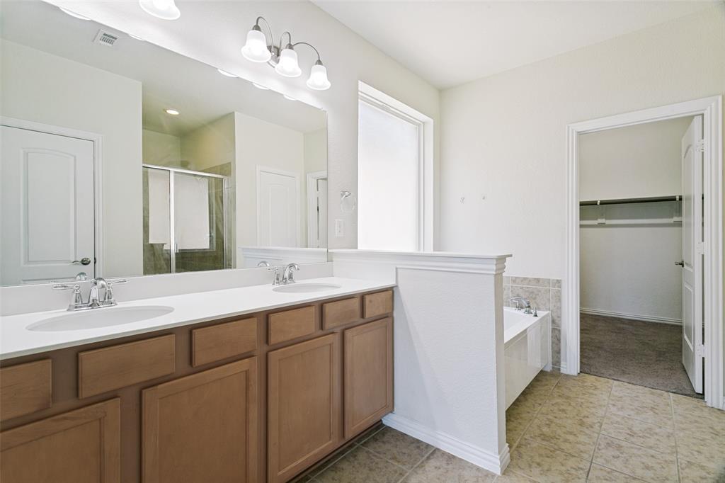 211 Copper Canyon Drive Property Photo 16