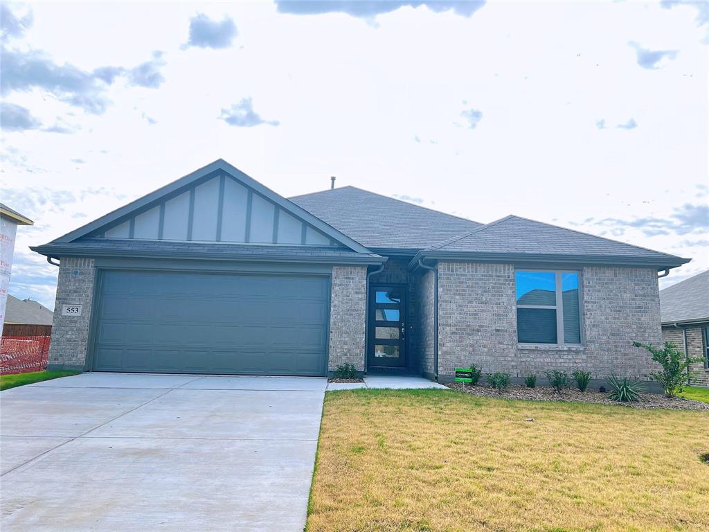 553 Meadow Run Drive Property Photo 1