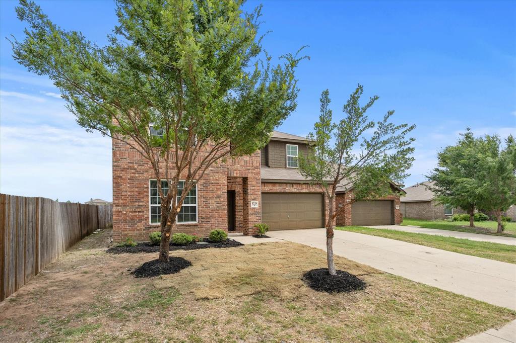 5220 Prairie Rose Drive Property Photo 3