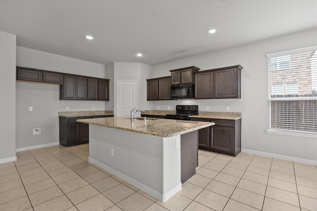 5220 Prairie Rose Drive Property Photo 23
