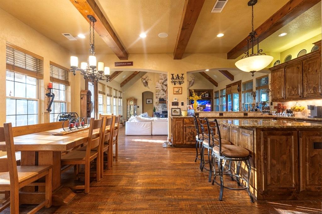3179 Canyon Wren Loop Property Photo 8