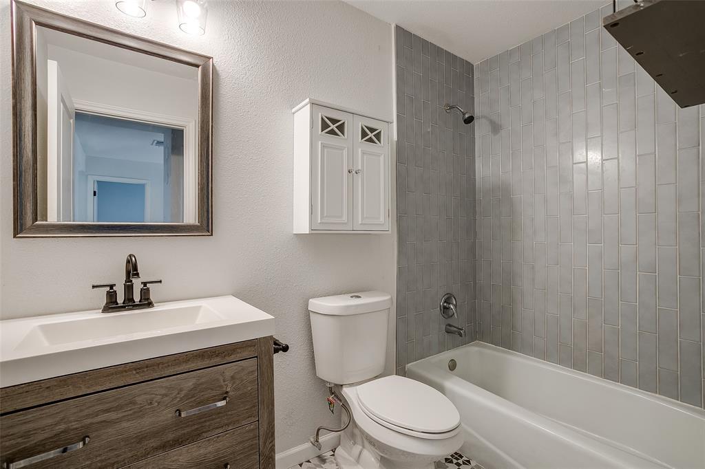 9617 Lea Shore Street Property Photo 23
