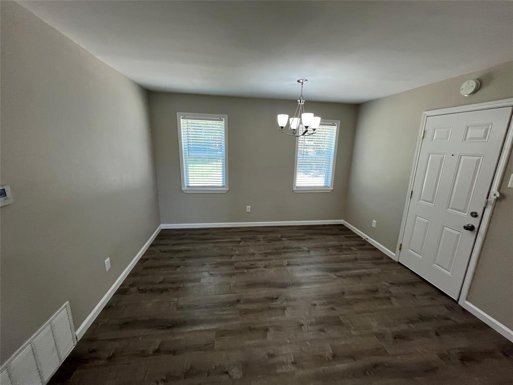 13020 Spring Oak Drive Property Photo 5