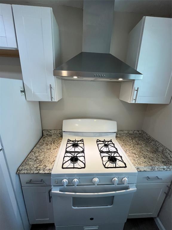13020 Spring Oak Drive Property Photo 8