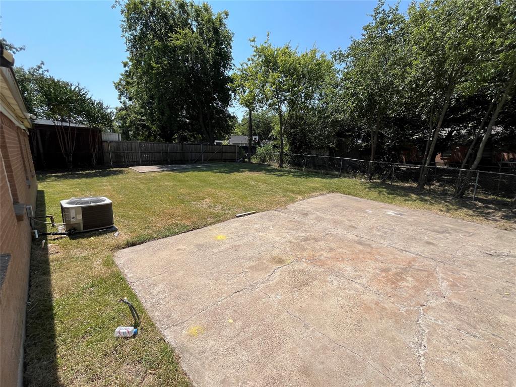 13020 Spring Oak Drive Property Photo 18