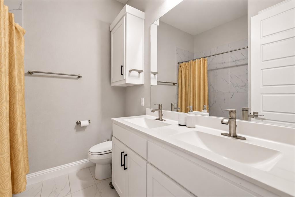 3123 Warwick Trail Property Photo 28