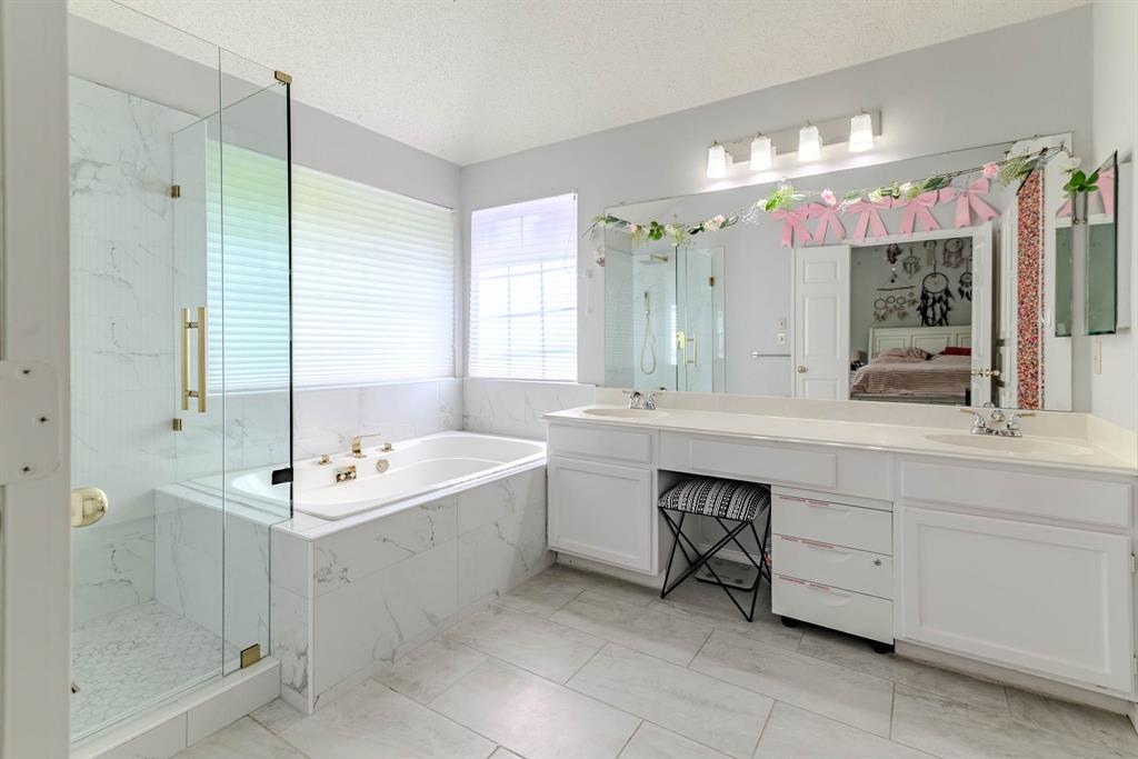 2206 S Branch Drive Property Photo 15