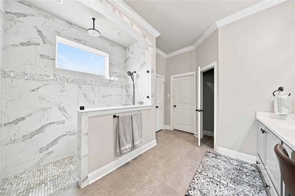 2704 Tremont Boulevard Property Photo 8