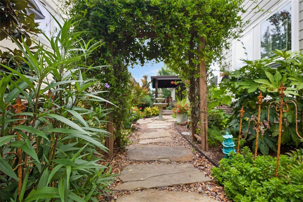 2704 Tremont Boulevard Property Photo 13