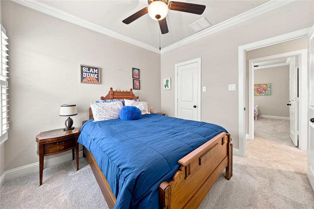 2704 Tremont Boulevard Property Photo 34