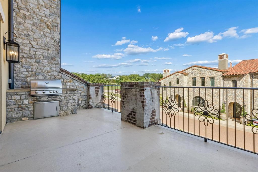 69 Cortes Drive Property Photo 22